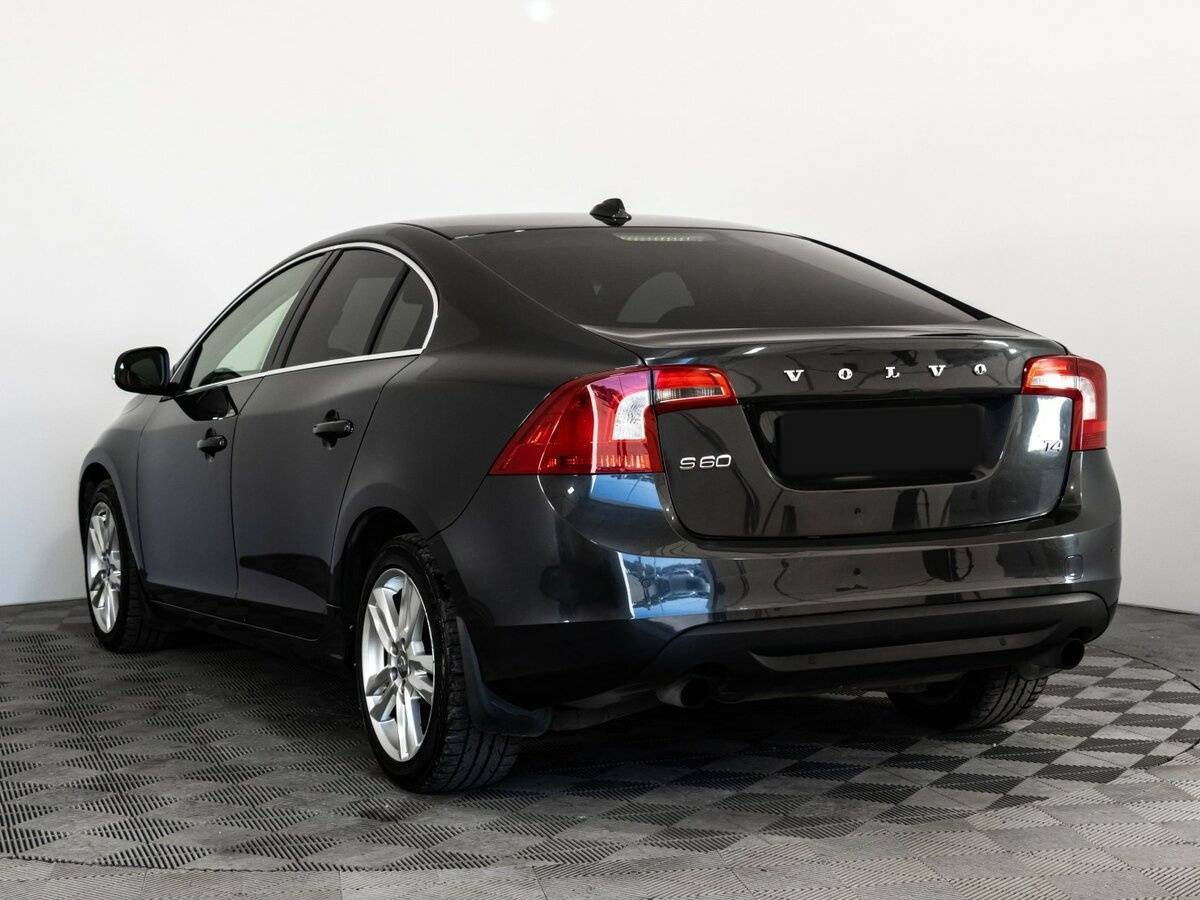 Volvo S60, 2011 Фото №6