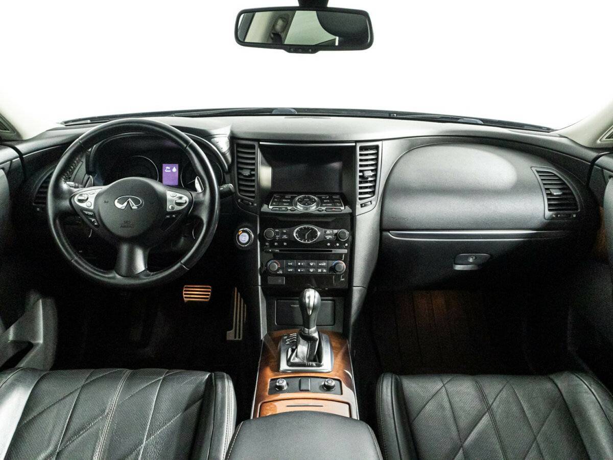 Infiniti QX70, 2016 Фото №12