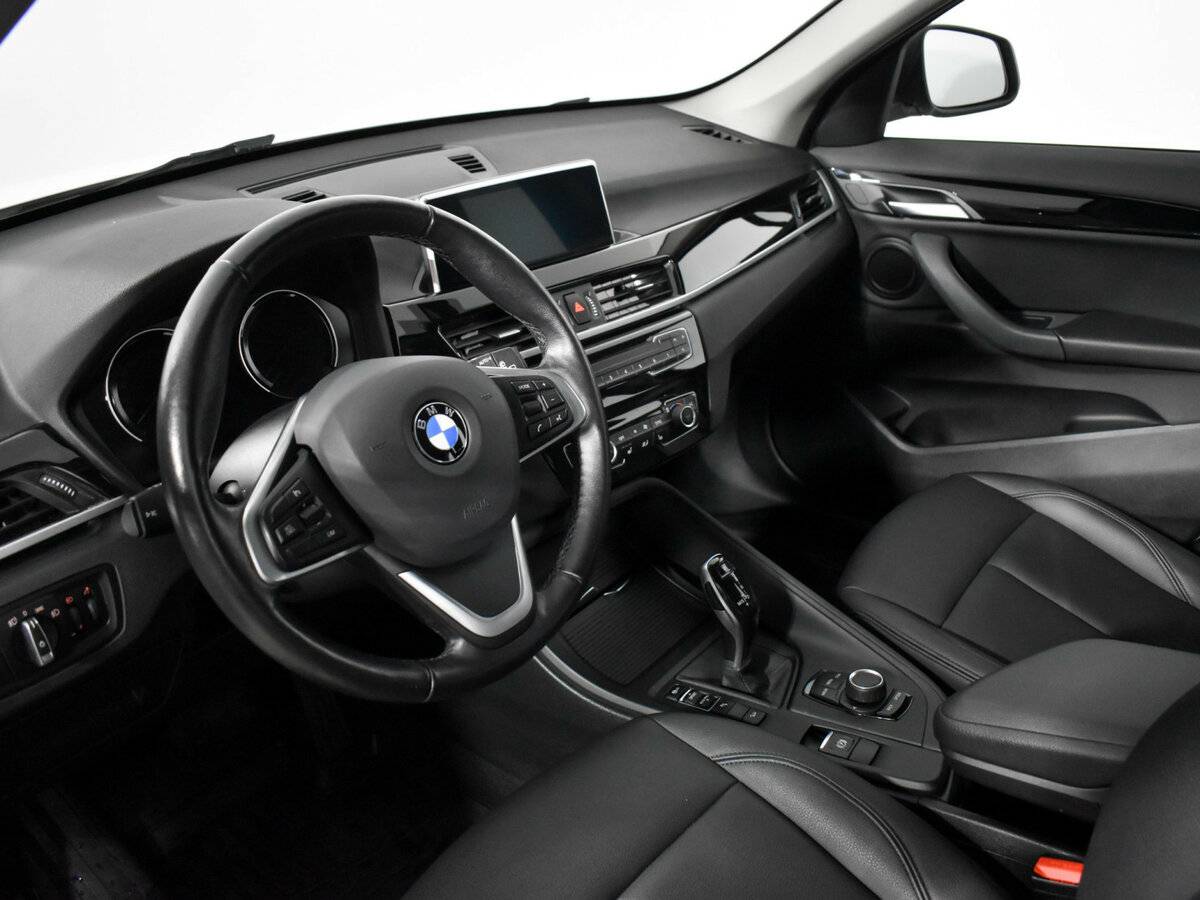 BMW X1 20i xDrive II (F48) Рестайлинг, 2021 Фото №7