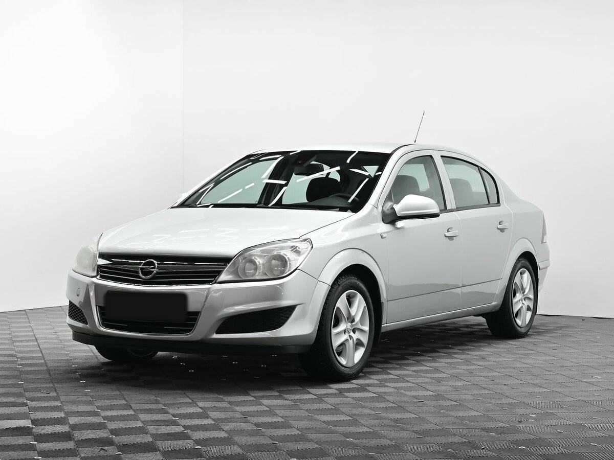 Opel Astra, 2010 Фото №1