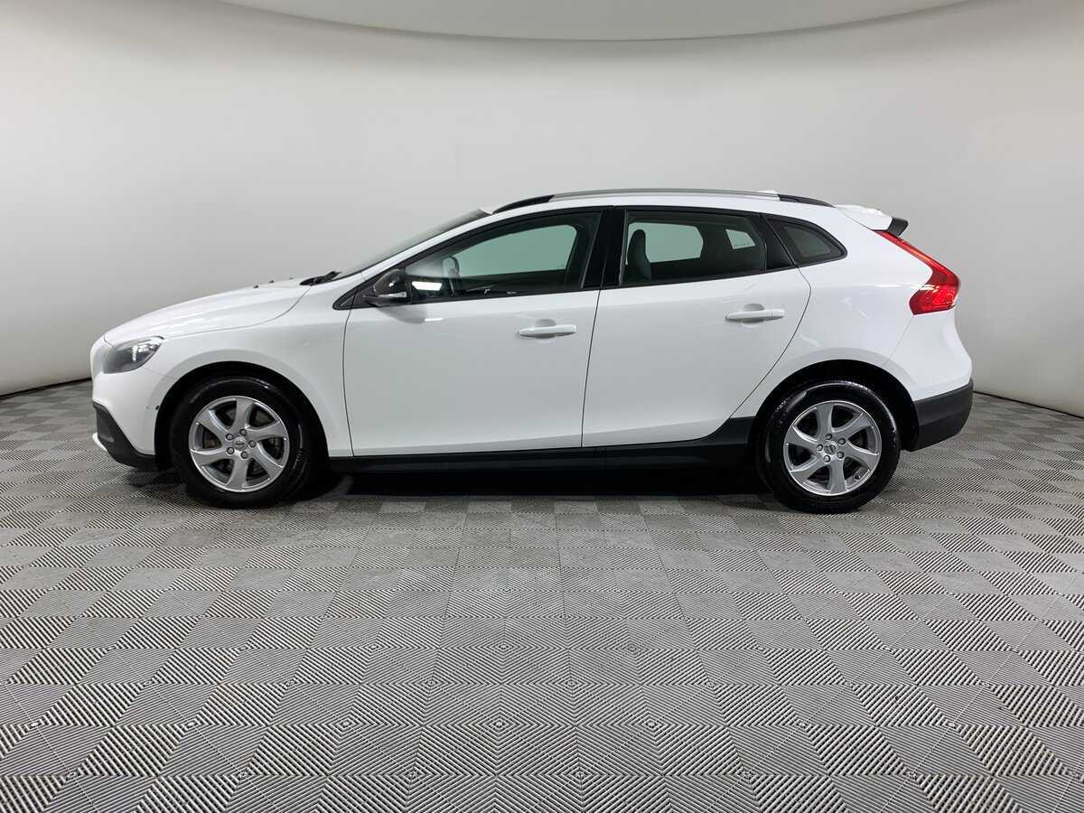 Volvo V40 Cross Country, 2017 Фото №8