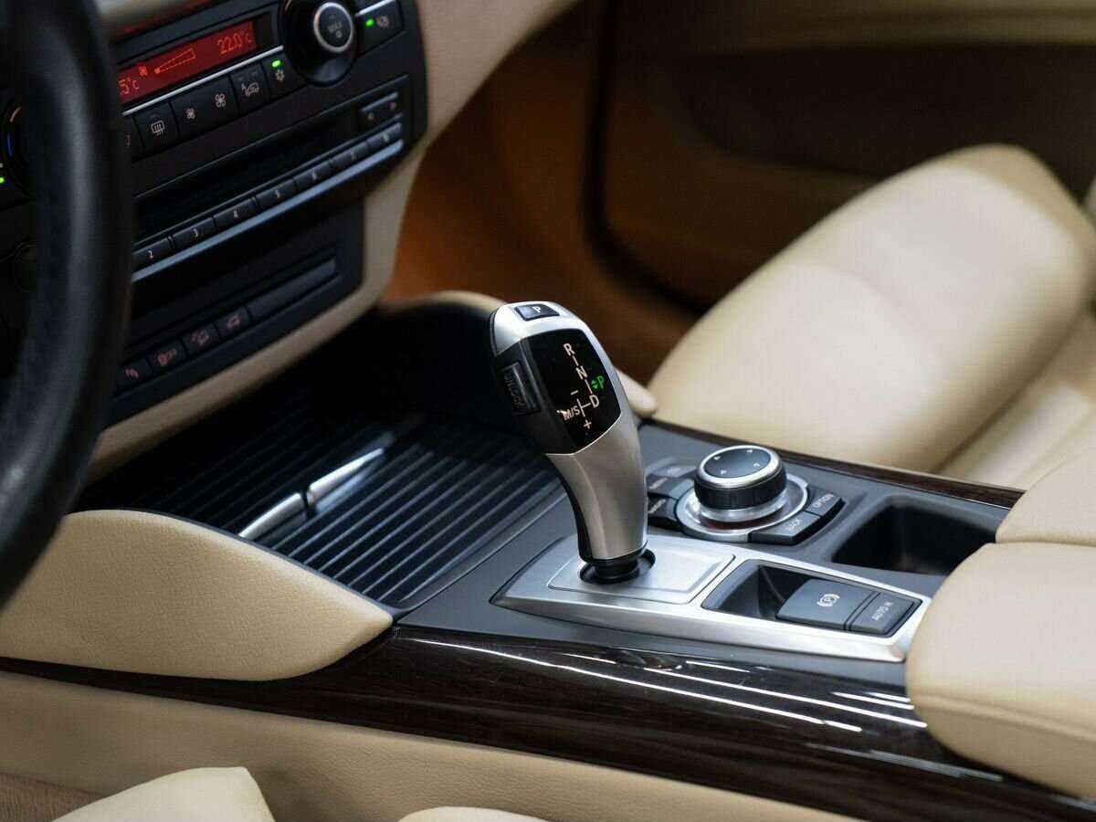 BMW X6 35i, 2013 Фото №13