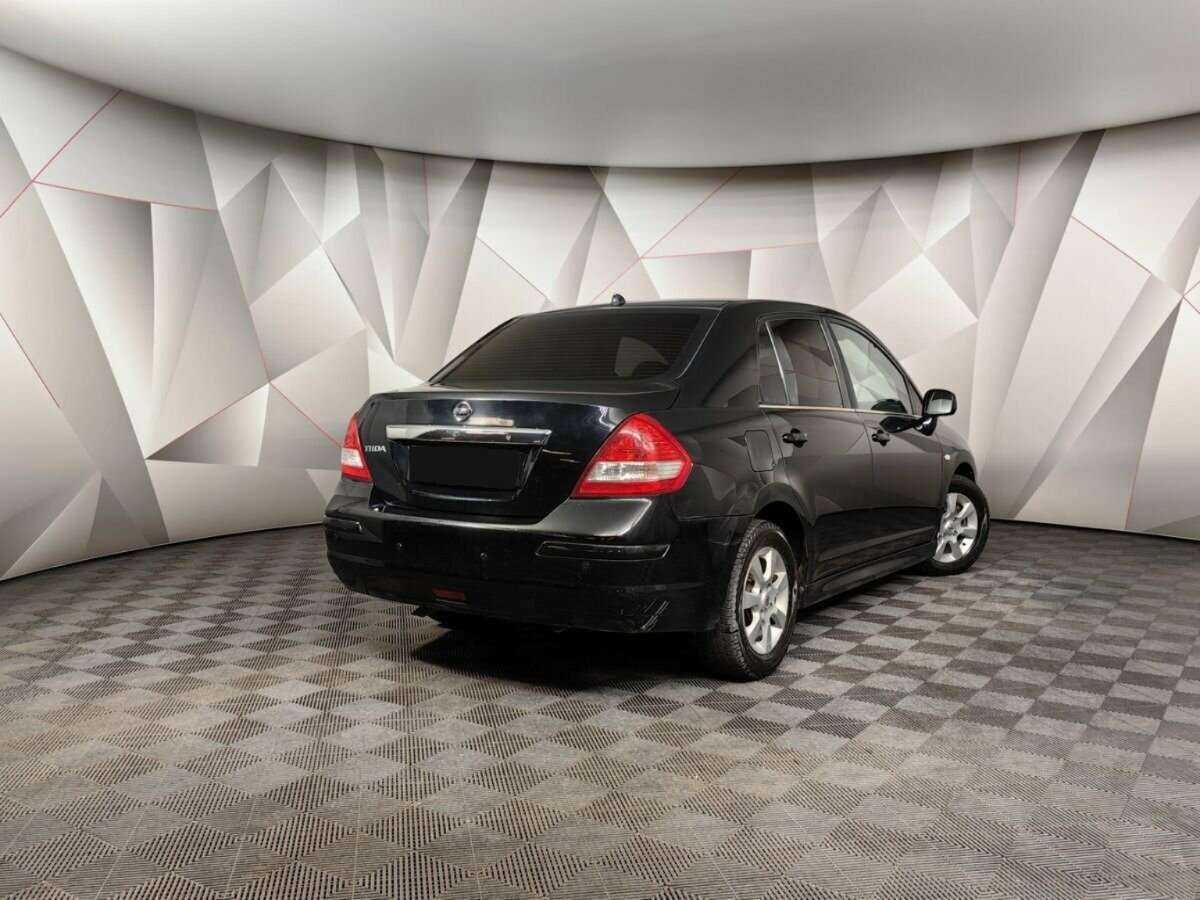 Nissan Tiida, 2010 Фото №2