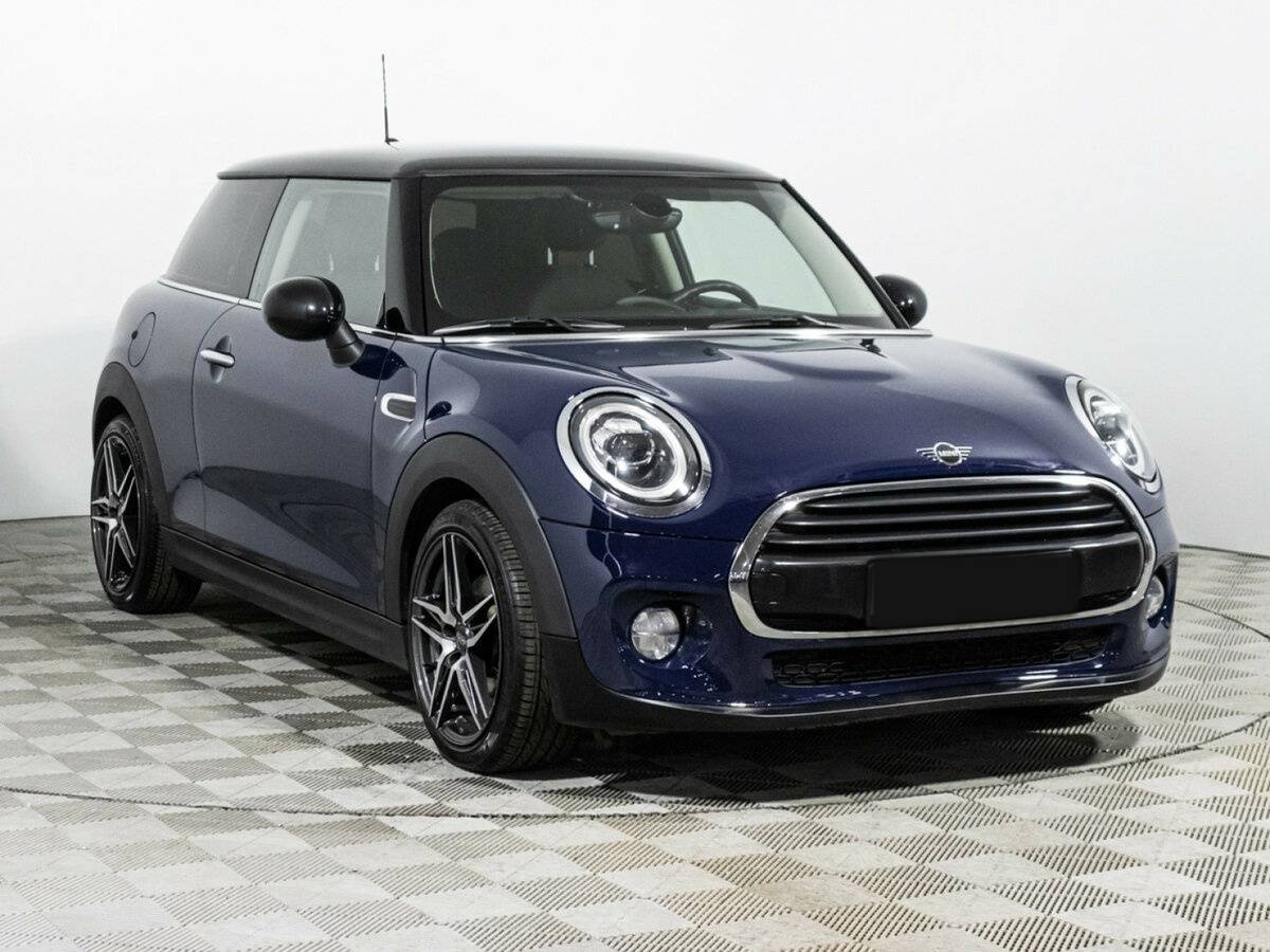 Mini Hatch Cooper III (F55/F56) Рестайлинг, 2018 Фото №3