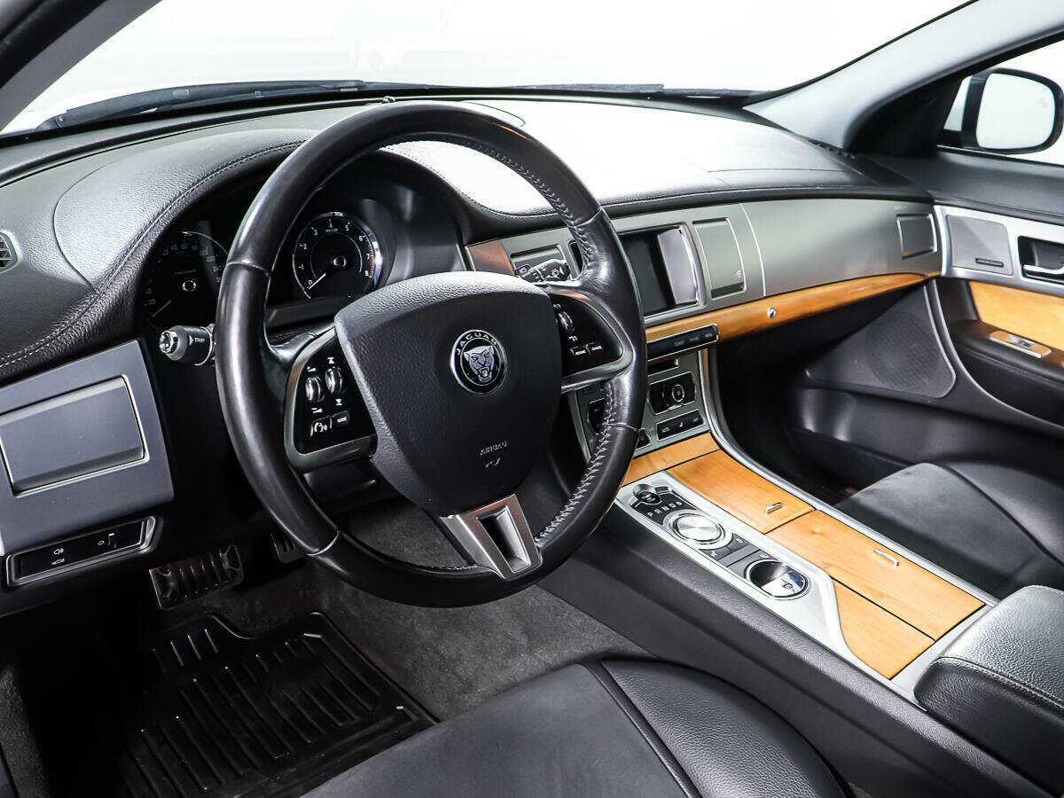Jaguar XF, 2014 Фото №13