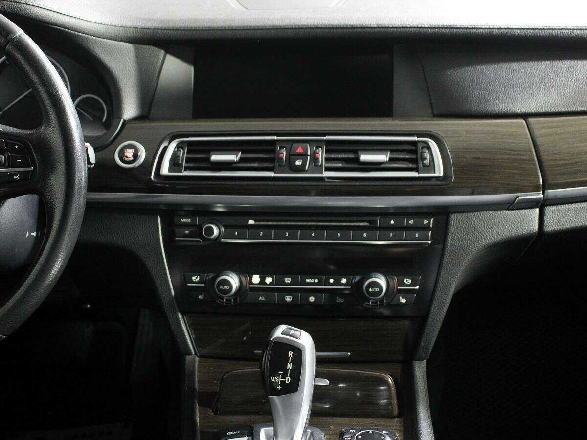 BMW 7 серии 730d, 2009 Фото №13
