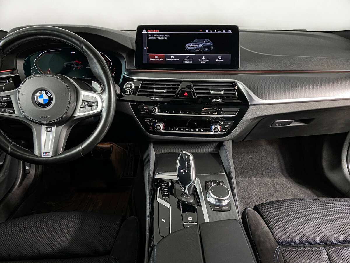 BMW 5 серии 520d xDrive VII (G30/G31) Рестайлинг, 2021 Фото №6