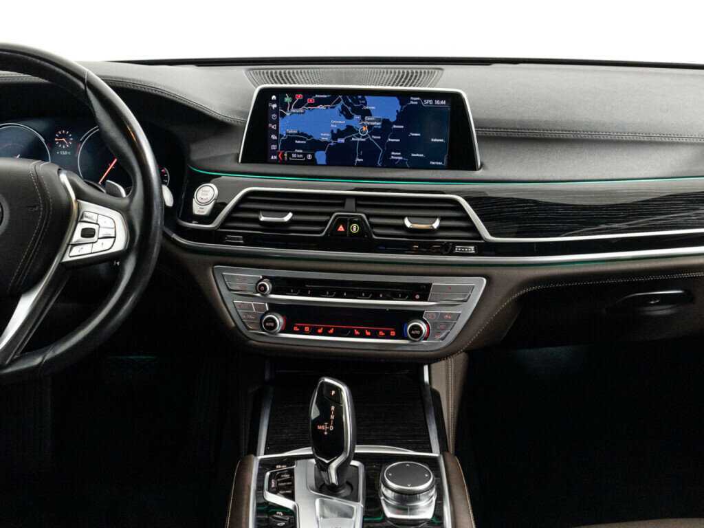 BMW 7 серии 730d xDrive, 2018 Фото №14