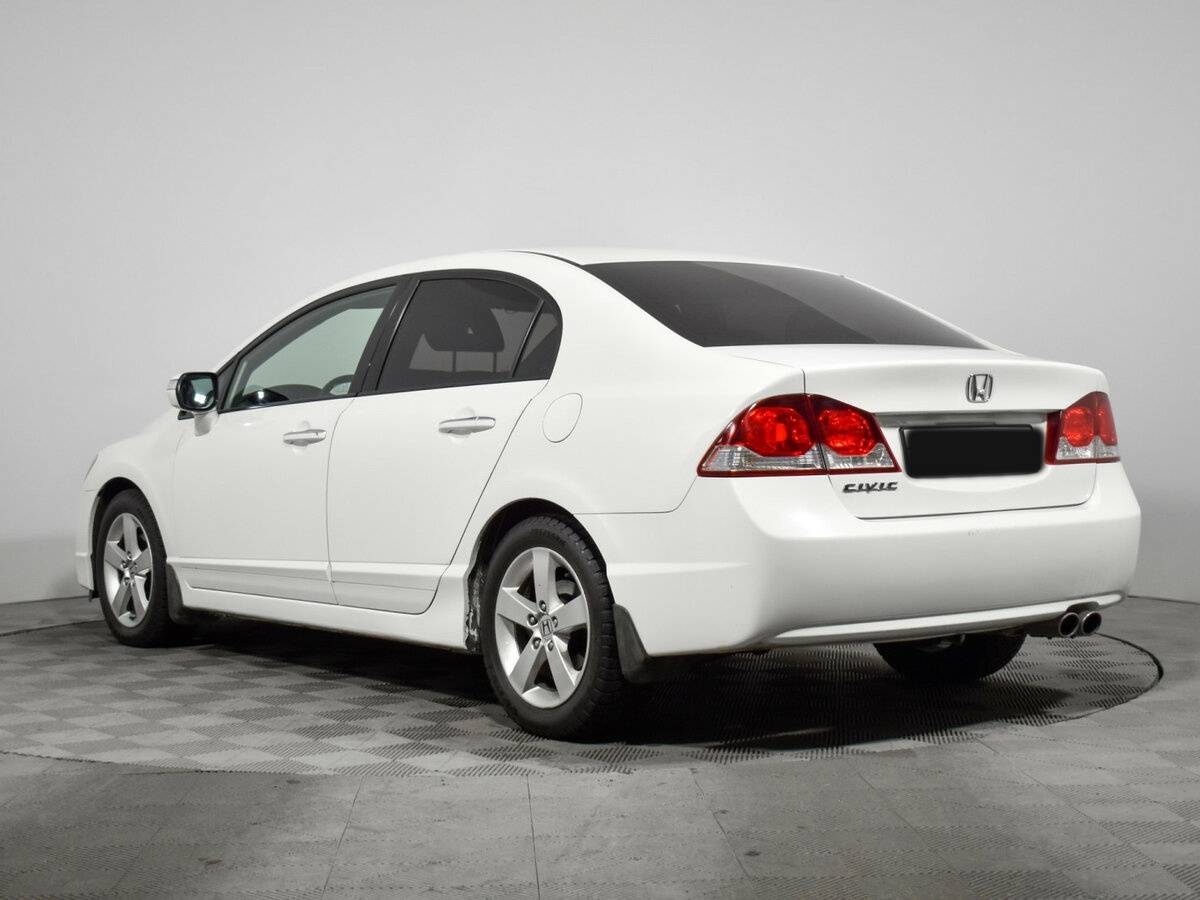 Honda Civic VIII Рестайлинг, 2011 Фото №6