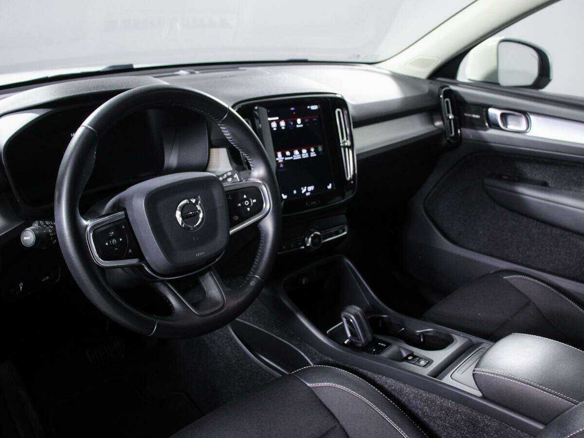 Volvo XC40, 2019 Фото №14