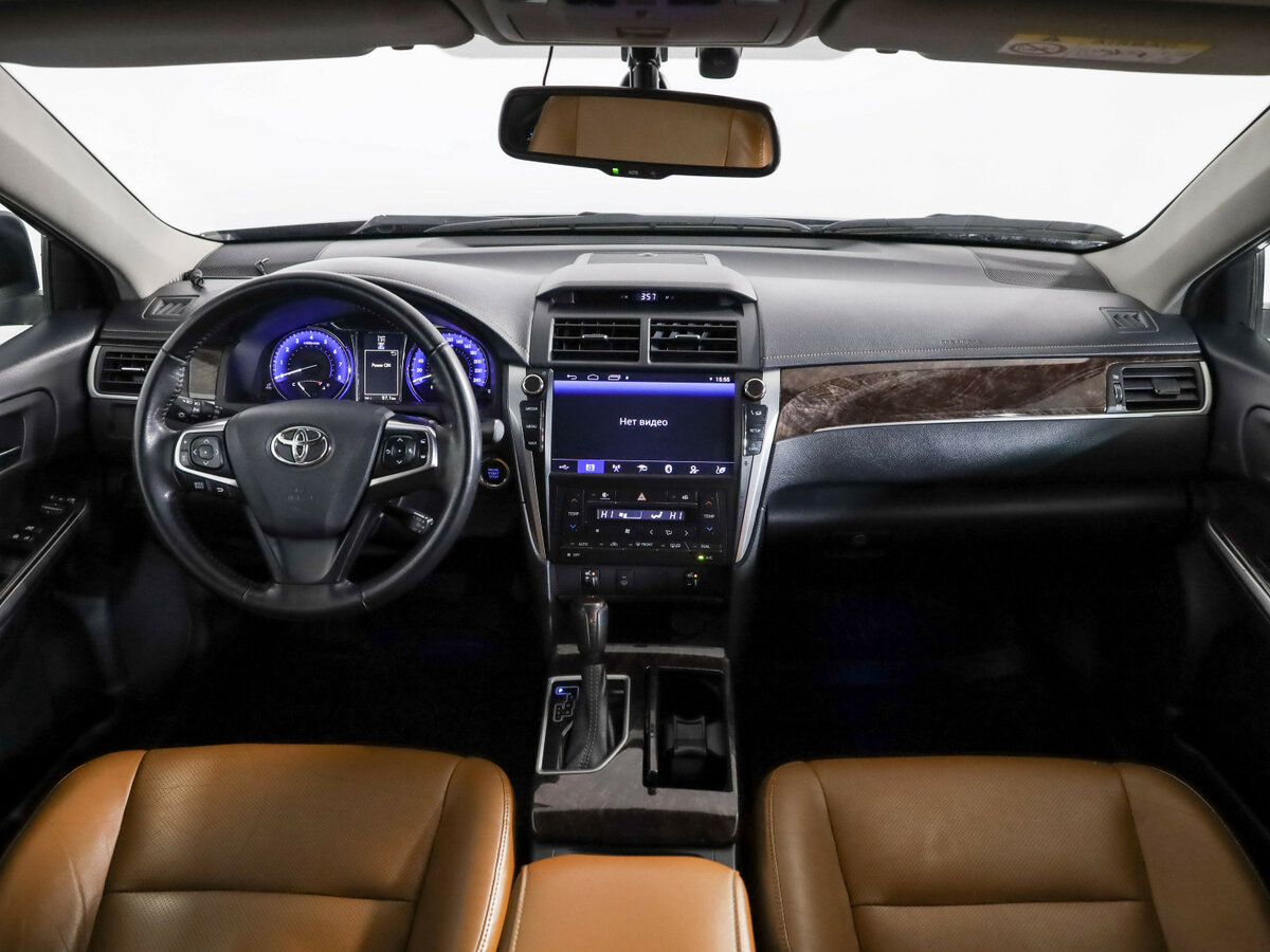 Toyota Camry VII (XV50) Рестайлинг, 2017 Фото №8