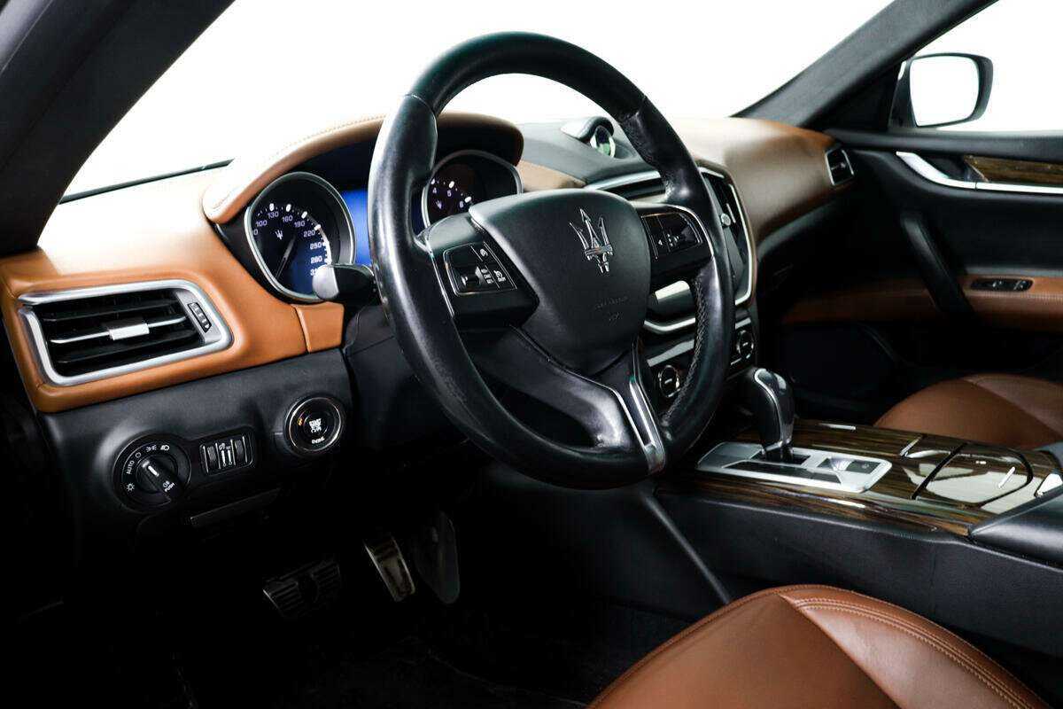 Maserati Ghibli, 2014 Фото №13