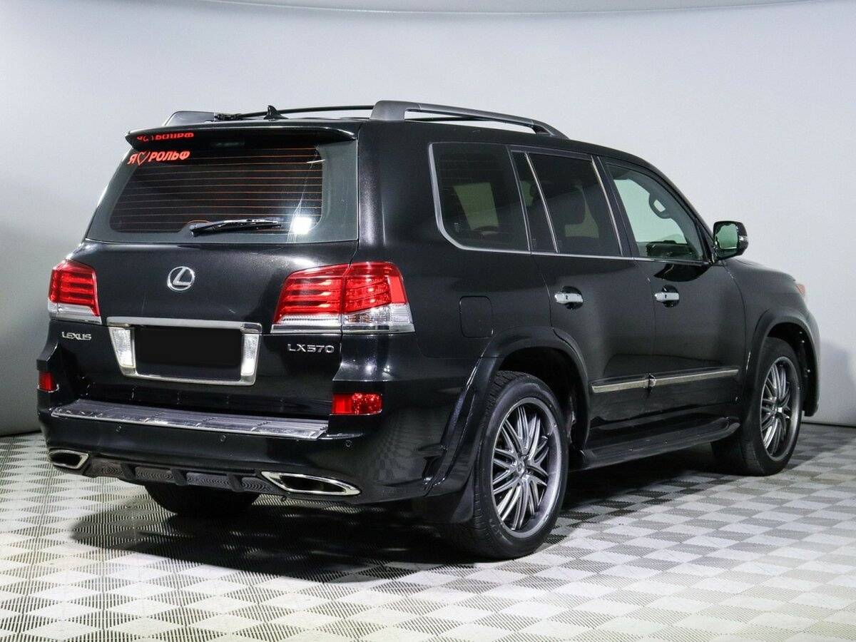 Lexus LX 570 III Рестайлинг, 2015 Фото №5