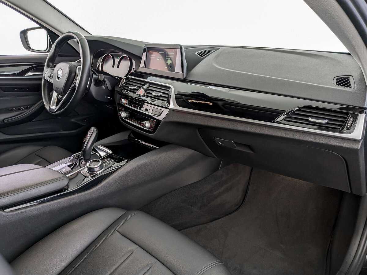 BMW 5 серии 520d, 2018 Фото №7