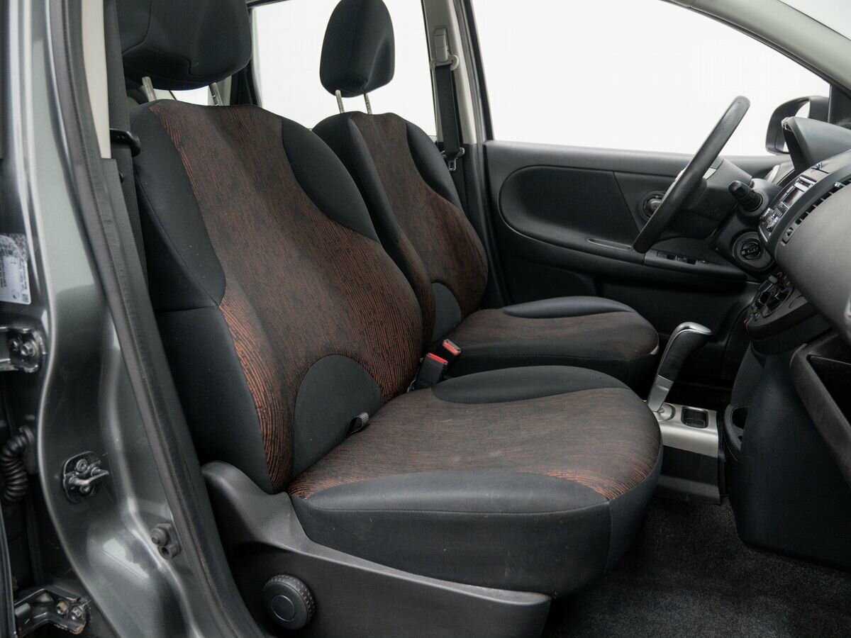 Nissan Note, 2011 Фото №8