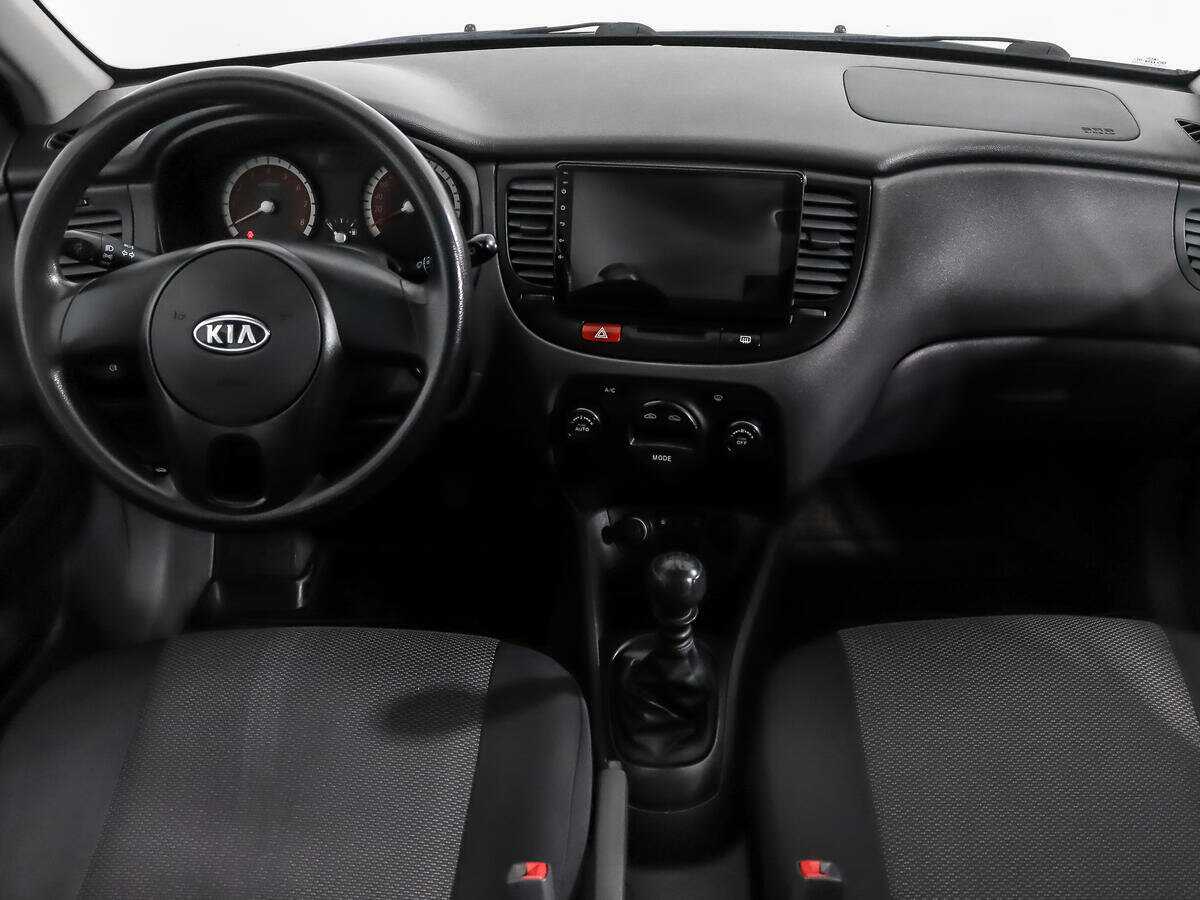 Kia Rio, 2011 Фото №12