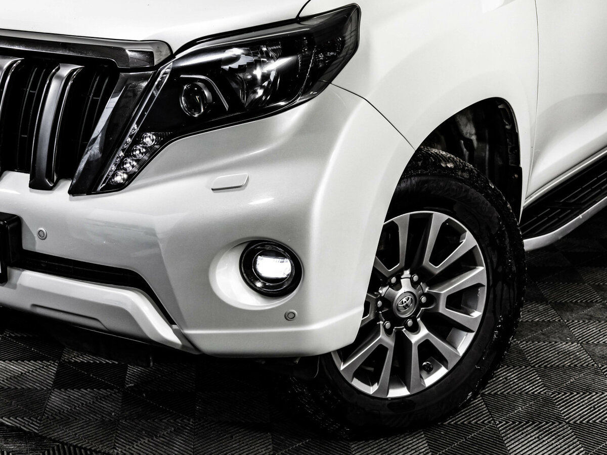 Toyota Land Cruiser Prado 150 Series Рестайлинг 1, 2016 Фото №3