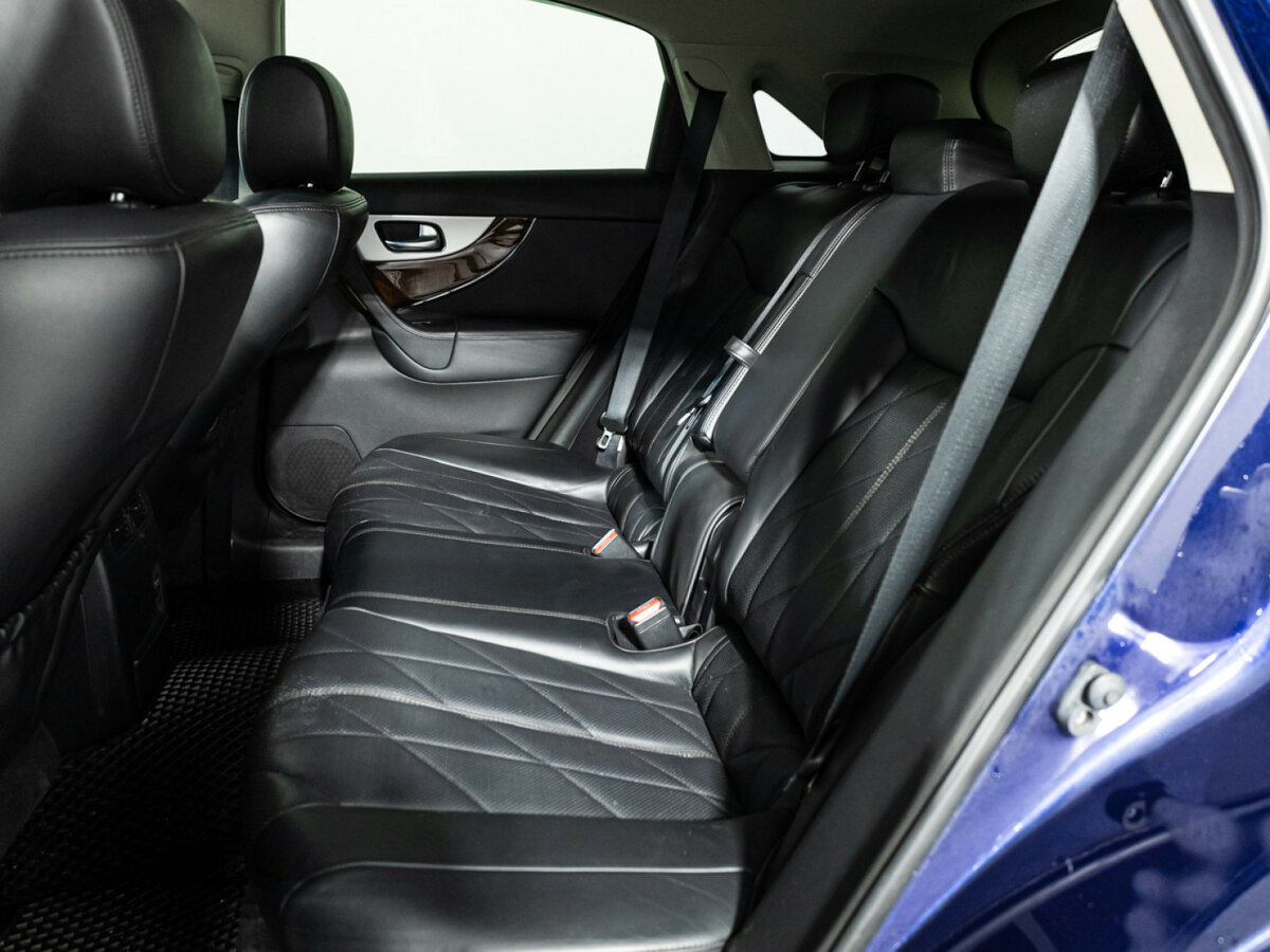 Infiniti QX70, 2014 Фото №8