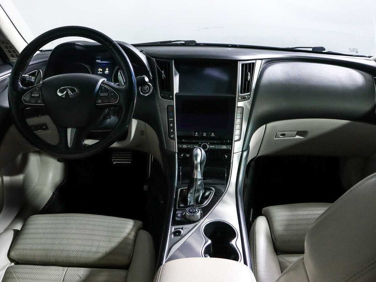 Infiniti Q50, 2014 Фото №10