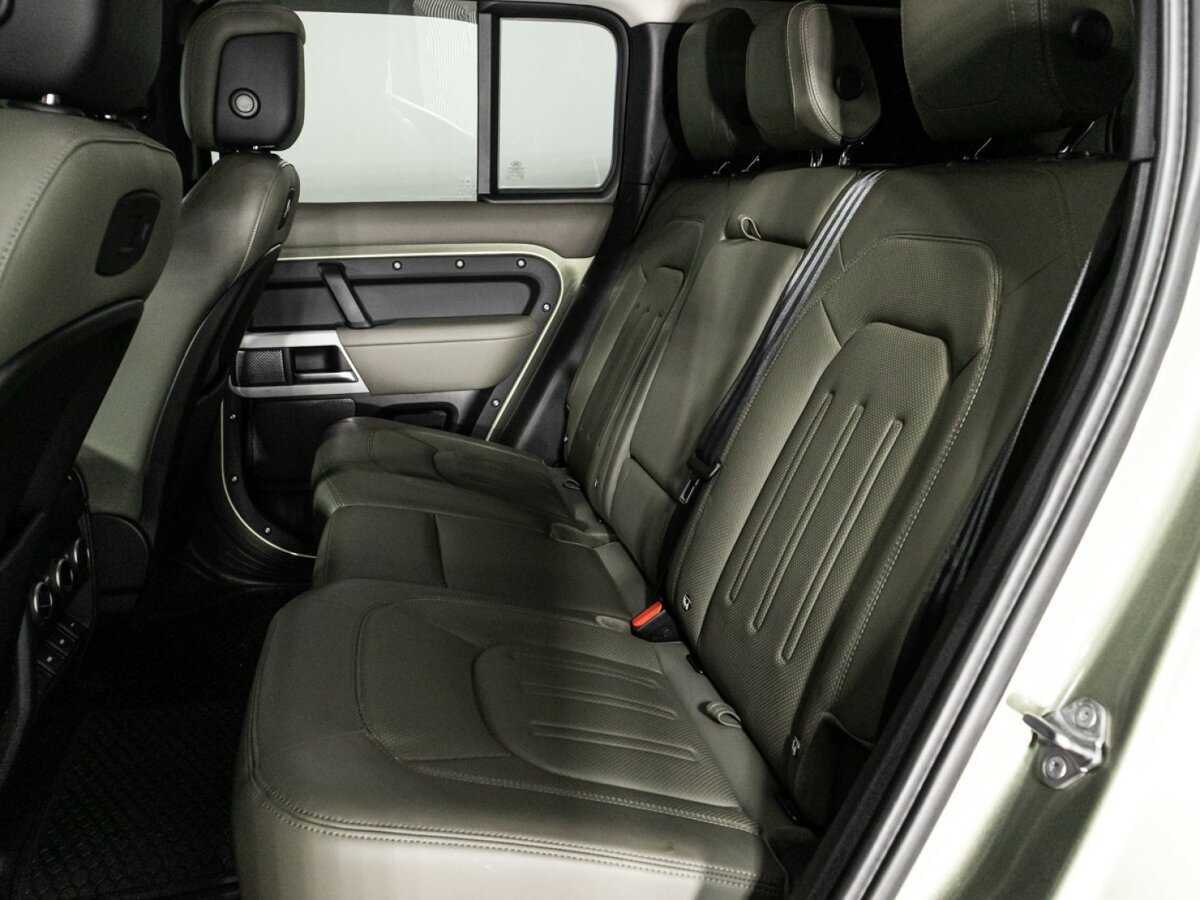 Land Rover Defender 110, 2020 Фото №8