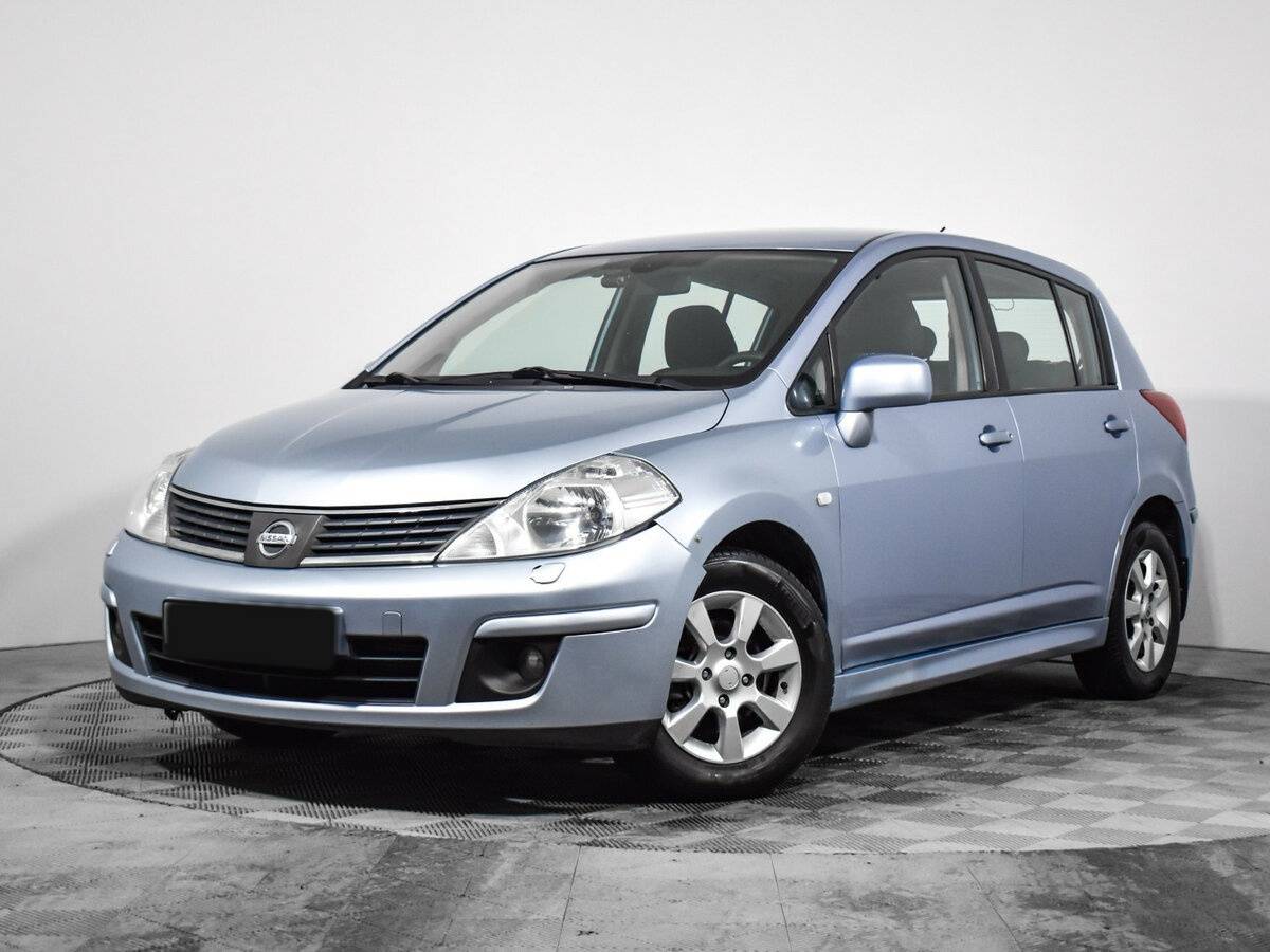 Nissan Tiida, 2010 Фото №1