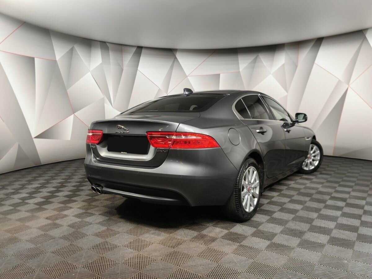 Jaguar XE, 2018 Фото №2