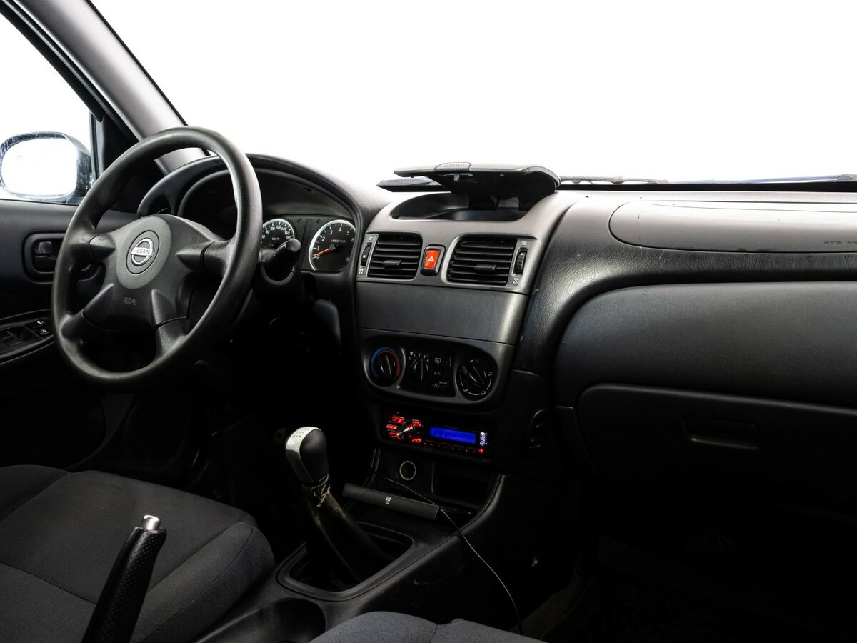 Nissan Almera II (N16) Рестайлинг, 2005 Фото №7