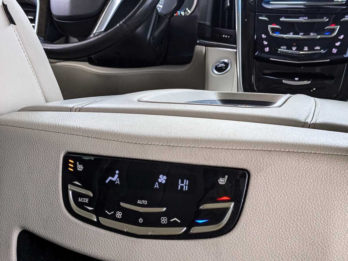 Cadillac Escalade, 2018 Фото №30