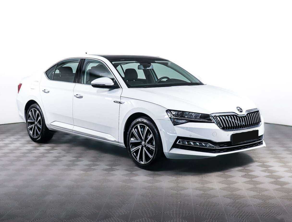 Skoda Superb, 2023 Фото №2
