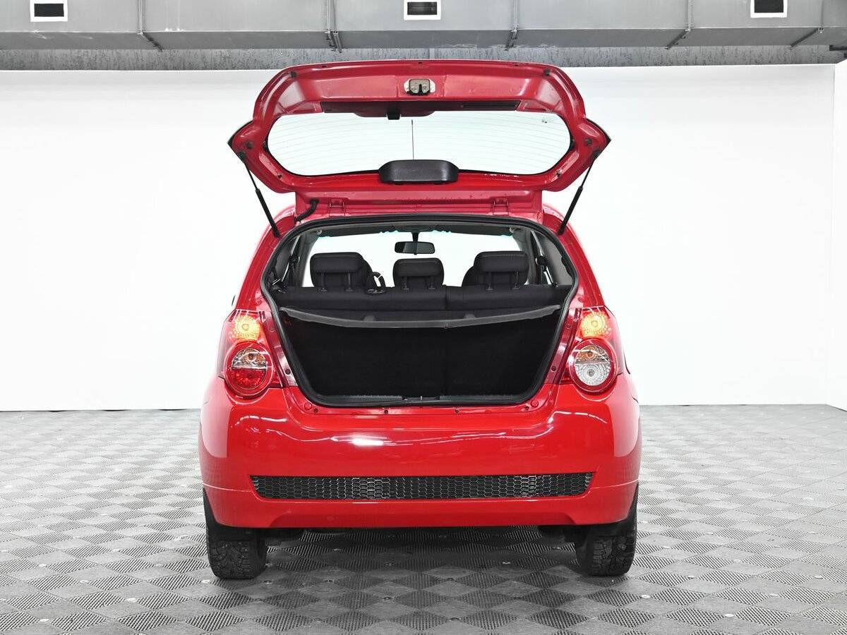 Chevrolet Aveo, 2010 Фото №5
