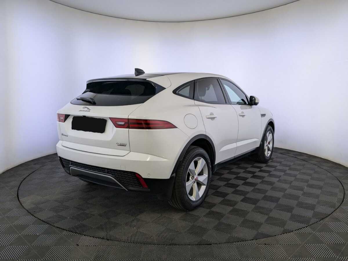 Jaguar E-Pace, 2019 Фото №5