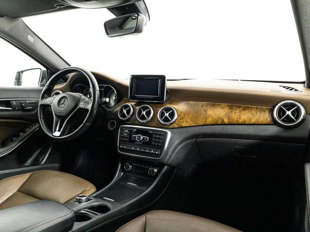 Mercedes-Benz GLA 250, 2014 Фото №9