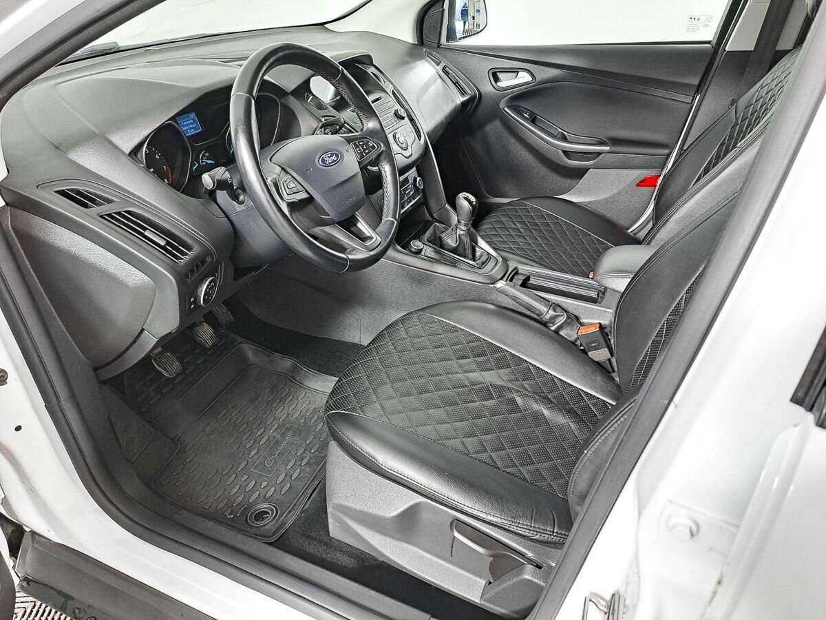Ford Focus, 2018 Фото №16