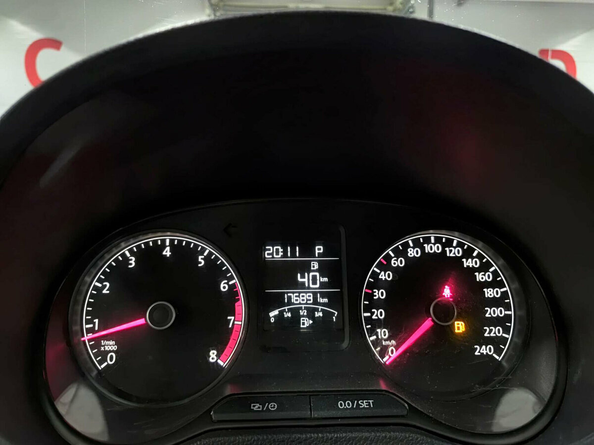 Volkswagen Polo V Рестайлинг, 2015 Фото №13