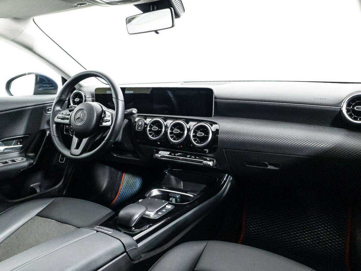 Mercedes-Benz CLA 200, 2020 Фото №9