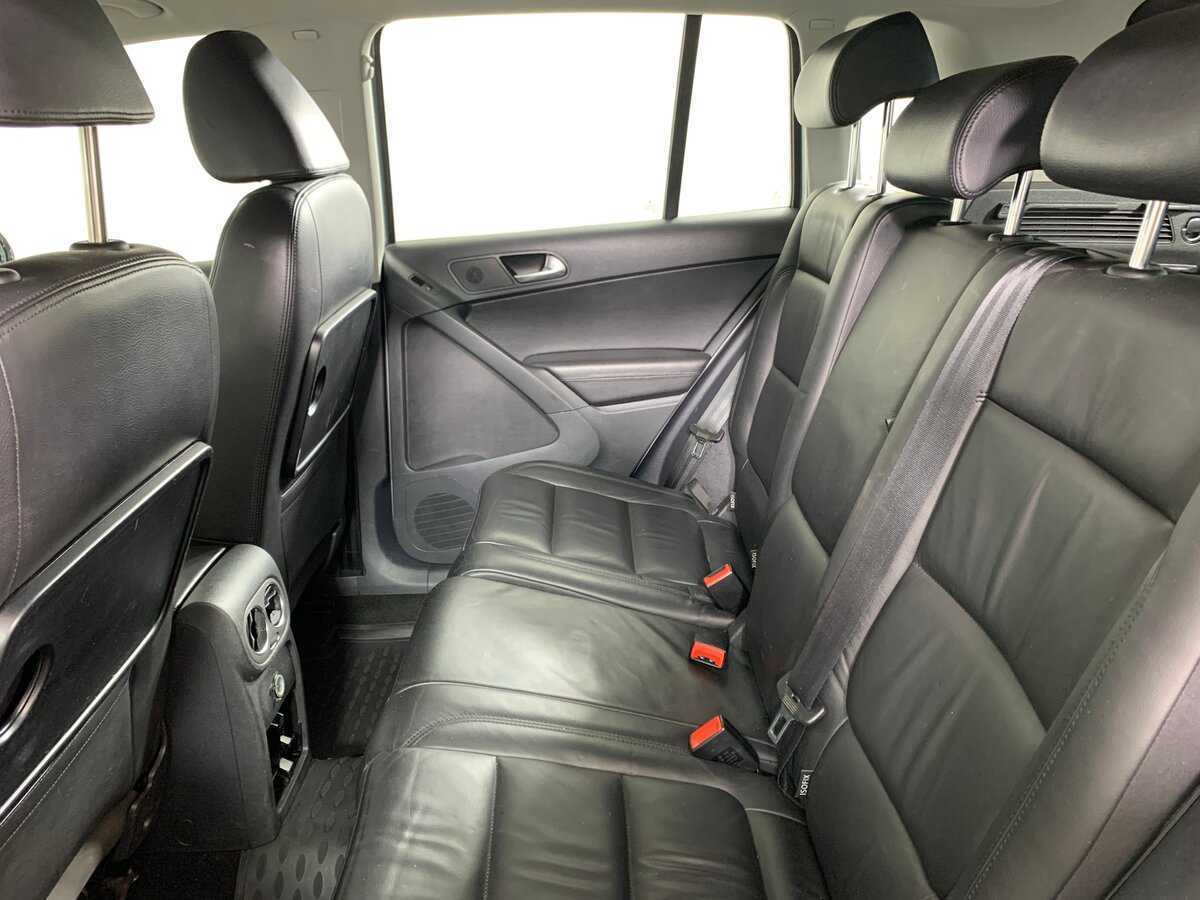 Volkswagen Tiguan, 2011 Фото №19