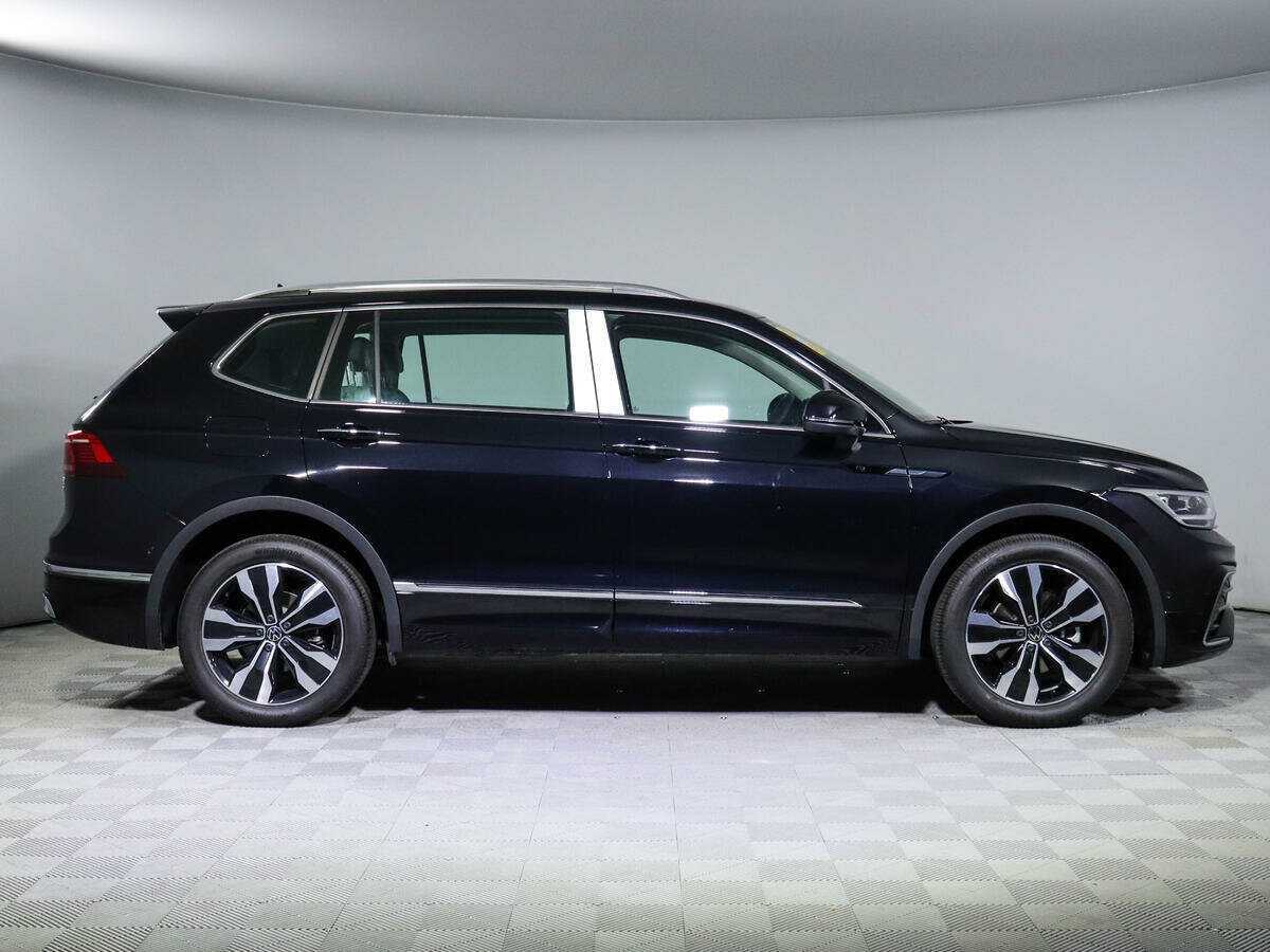 Volkswagen Tiguan L, 2023 Фото №3