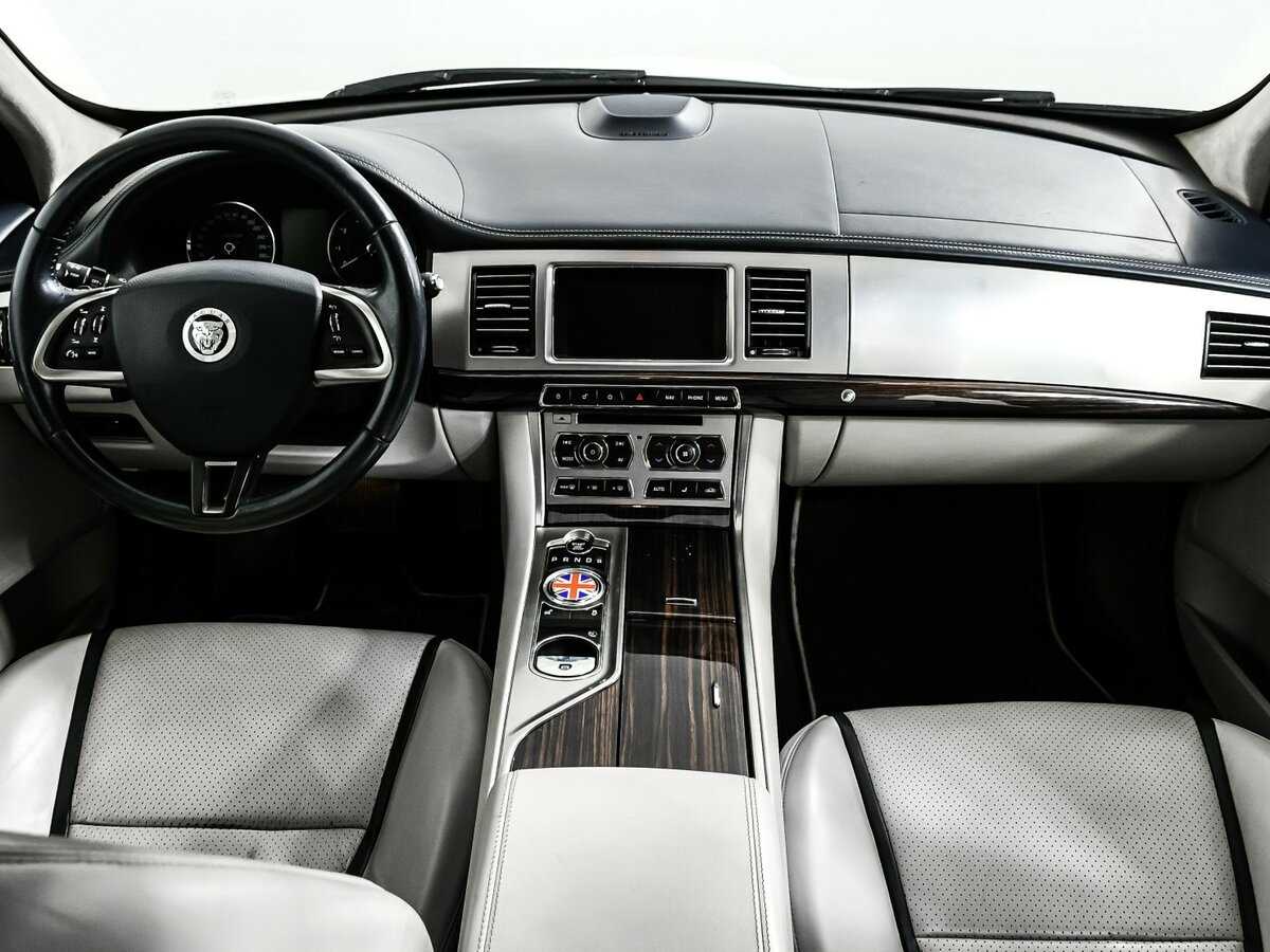 Jaguar XF, 2012 Фото №11
