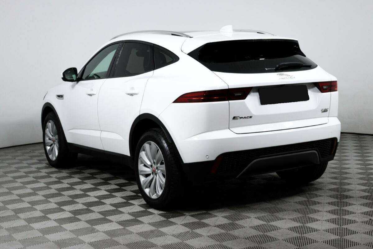 Jaguar E-Pace, 2019 Фото №7