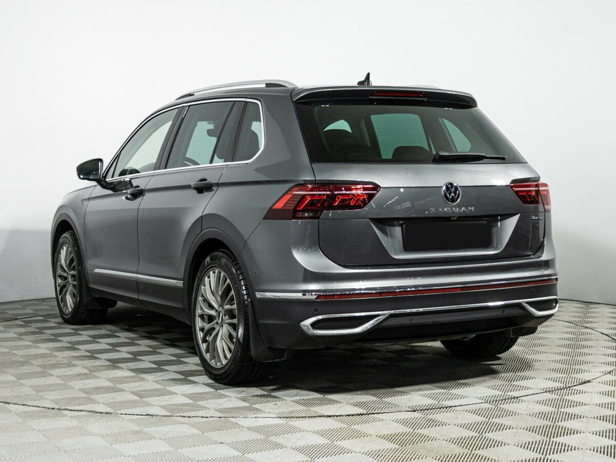 Volkswagen Tiguan II Рестайлинг, 2020 Фото №7