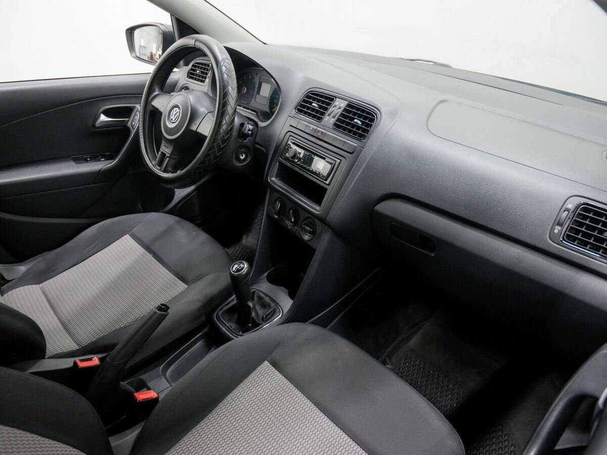 Volkswagen Polo, 2010 Фото №7