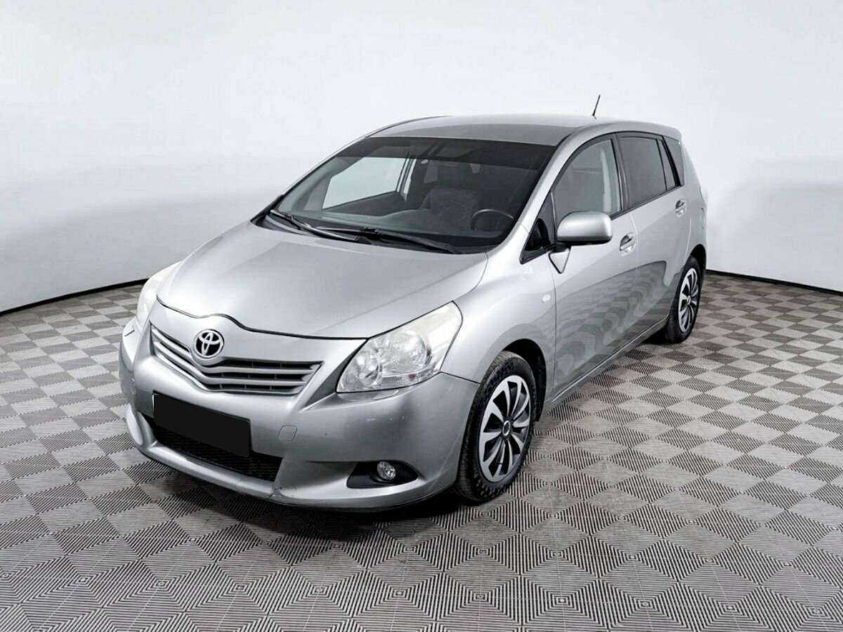Toyota Verso, 2012 Фото №1