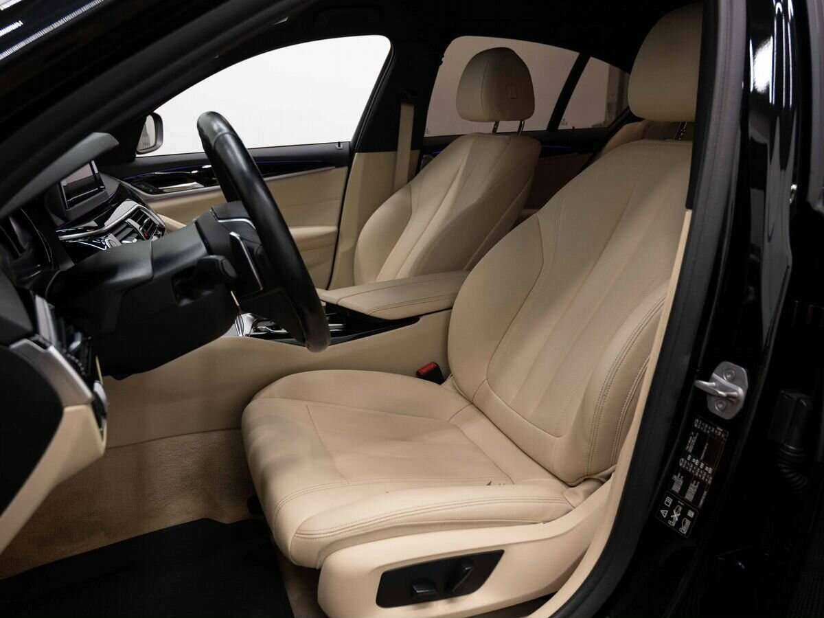 BMW 5 серии 520d xDrive, 2018 Фото №8