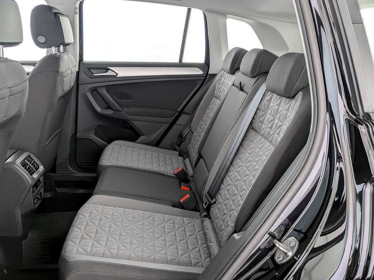 Volkswagen Tiguan, 2021 Фото №10