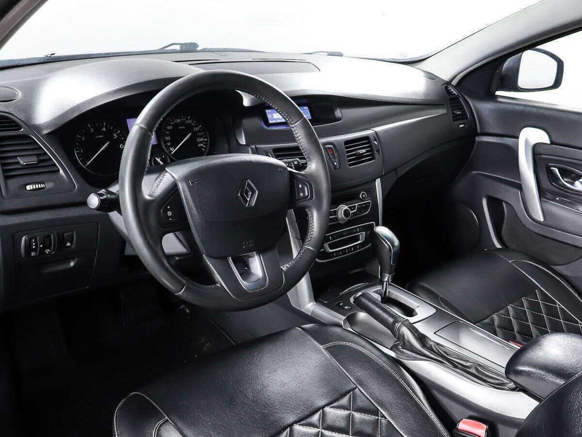 Renault Latitude, 2012 Фото №13