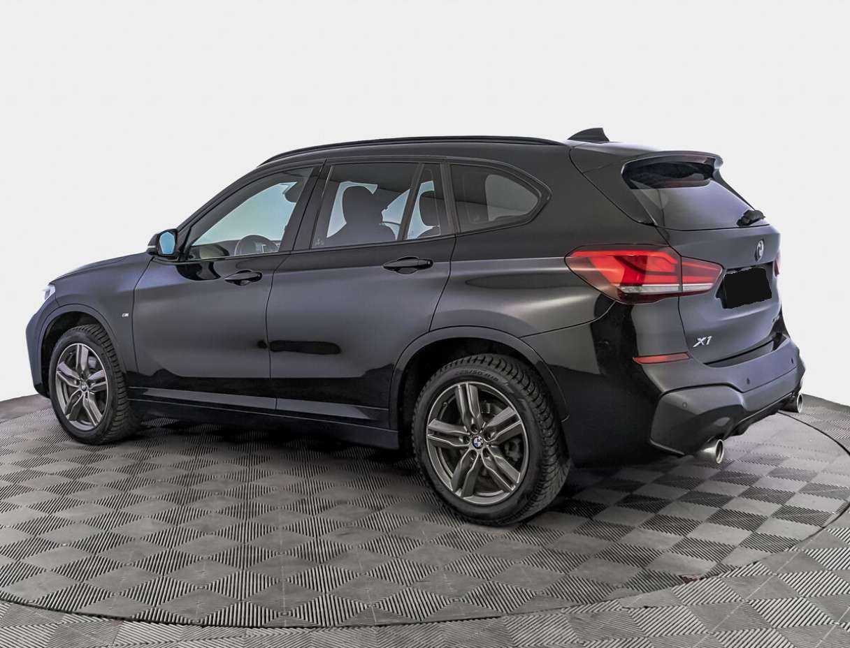 BMW X1 20i xDrive, 2020 Фото №7