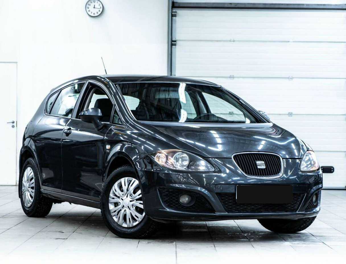 SEAT Leon, 2011 Фото №2