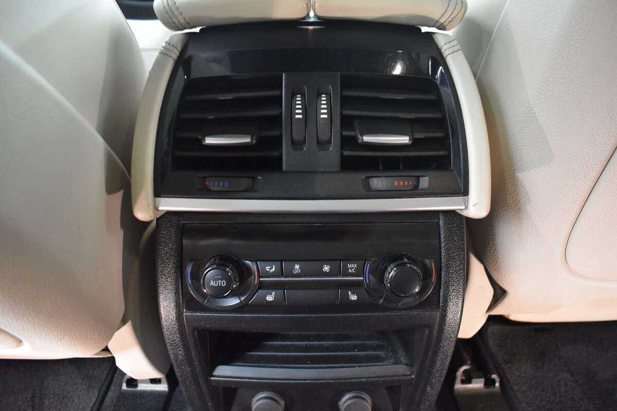 BMW X5 M50d, 2017 Фото №23