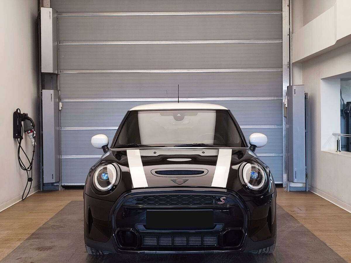 Mini Hatch Cooper S, 2021 Фото №2