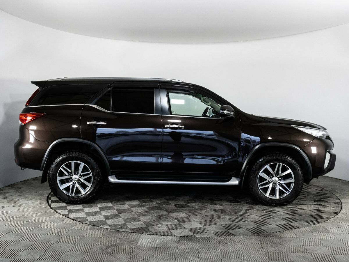 Toyota Fortuner, 2018 Фото №5